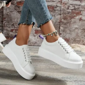 Nanaoutfit Women Fashion Solid Color Round-Toe Lace-Up Thick-Soled Sneakers